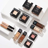 Maybelline New York Fit Me®, Hydrate + Smooth Liquid Foundation, 30  ML, 1 fl oz, 30 mL