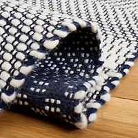 SAFAVIEH Natura Skyler Stripe Diamond Tassel Area Rug
