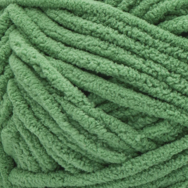 Bernat® Blanket™ #6 Super Bulky Polyester Yarn 10.5oz/300g, 220 Yards