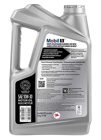 Huile moteur entièrement synthétique Mobil 1™ 0W-30, Pack de trois 4,73 L