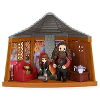 Wizarding World Harry Potter, Magical Minis Hagrid’s Hut Playset with 2 Figures and 9 Doll Accessories, Kids Toys for Ages 6 and up