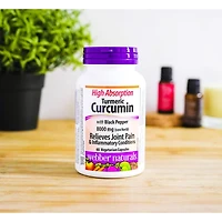 Curcumine de curcuma à absorption élevée  avec poivre noir  8 000 mg (plante brute) 60 capsules végétariennes