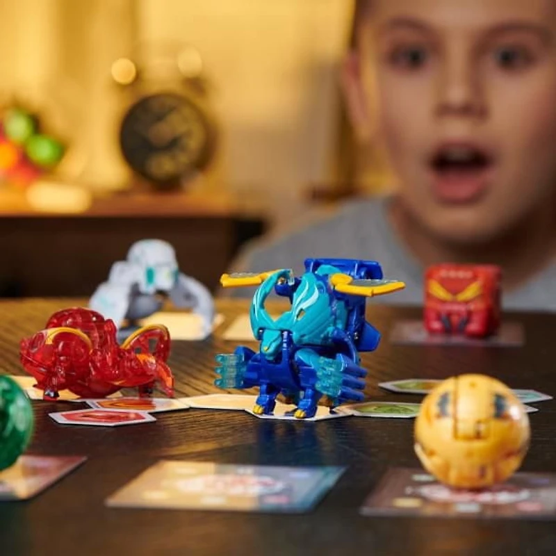 Coffret collection Bakugan Legends, lot de 4 comprenant Maxodon Bakugan, Montrapod Geogan, Trox Nova, Dragonoid X Auxillataur Ultra et 6 BakuCores, jouets pour enfants à partir de 6 ans