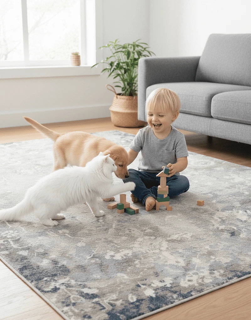 Tapis d'intérieur abstrait Branch Havana 2' x (taille exacte : 2'3" 2'), bleu marine, contemporain - Entrée, couloir, salle de bain et cuisine