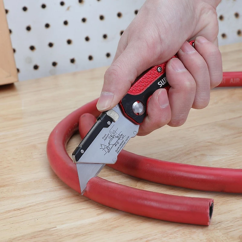 Swiss Tech Couteau pliant verrouillable 2 pièces avec distributeur de 20 baldes