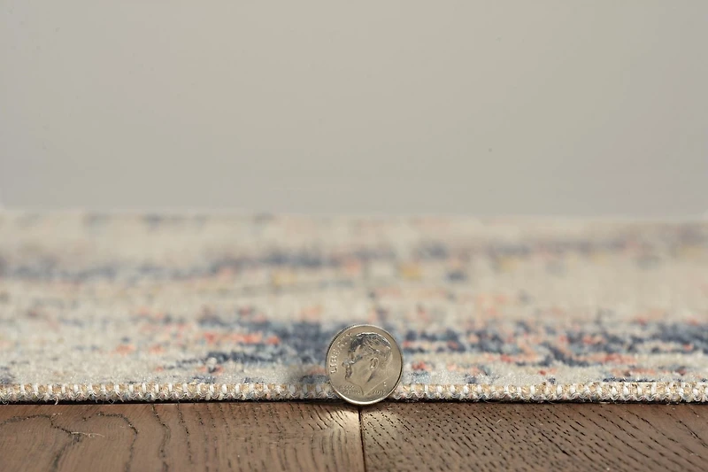 Tapis Grand Zéro Stiles ivoire et bleu marine de 8 pi x 10 pi