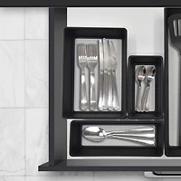 Organiseur de tiroir antidérapant en plastique noir Mainstays, 3,75" x 9,75", pour gadgets de cuisine, 1 pièce ORGANISATEUR NOIR 3,75" x 9,75"