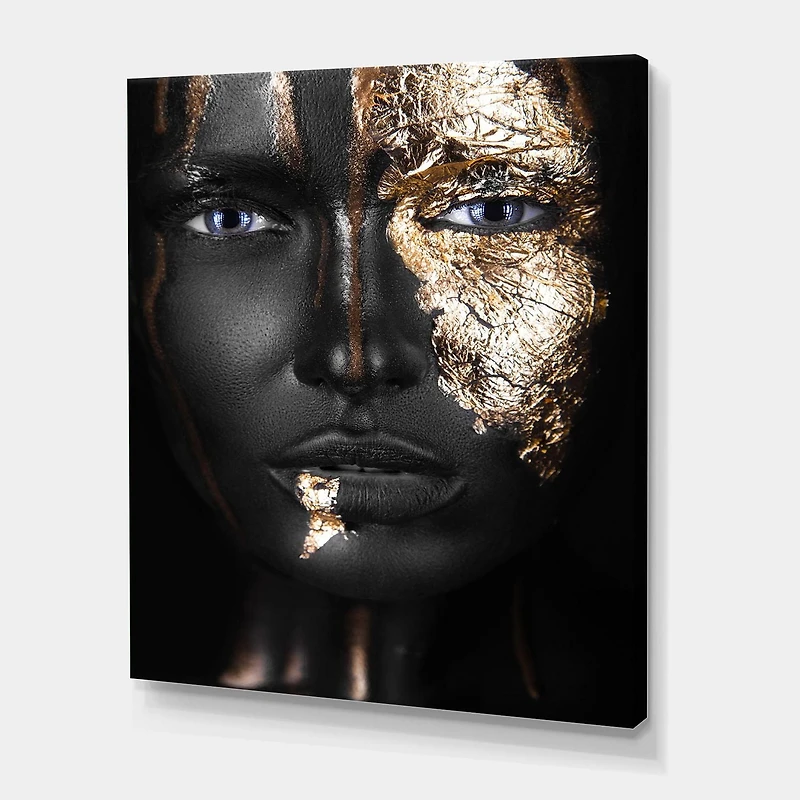 Designart Portrait d'une fille afro-américaine avec du maquillage doré Art mural sur toile