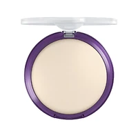 COVERGIRL - Simply Ageless Instant Wrinkle Blurring Pressed Powder, with hyaluronic acid & vitamin C - Mattifying, Hydrating Formula, 100% Cruelty-Free, Creamy pressed powder