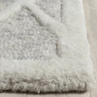 Safavieh Cambridge Rordan Faded Geometric Area Rug