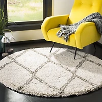 SAFAVIEH Hudson Adella Geometric Diamonds Shag Area Rug