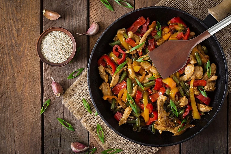 Spatule en bois d'acacia et acier inoxydable de Mainstays Tourneur à bois et acier inoxydable de Mainstays