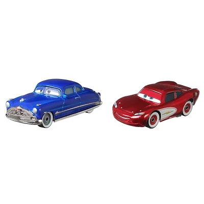 Disney and Pixar Cars 3 2-Pack Doc Hudson & Cruisin' Lightning McQueen, 1:55 scale Die-Cast Fan Favorite Character Vehicles
