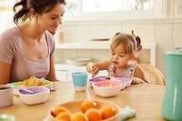 Assiettes avec base antidérapante Splash™ de Munchkin® - Ensemble de 2