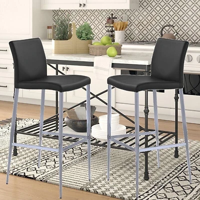 Tabouret Tomuri, tabouret de comptoir en PU blanc, tabouret de comptoir avec pieds en métal, tabouret de comptoir en PU blanc, tabouret repose-pieds, tabouret de comptoir blanc avec dossier, tabouret