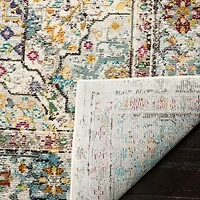 Safavieh Aria Lucy Traditional Area Rug