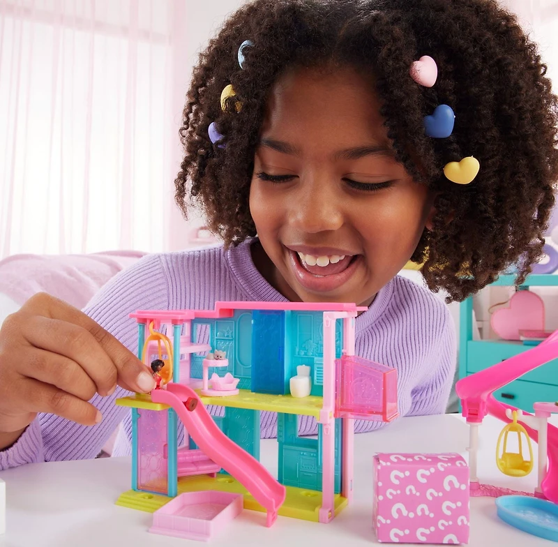 ​Barbie Mini BarbieLand Doll House Sets, Mini Dreamhouse with Surprise 1.5-inch Barbie Doll, Furniture & Accessories, Plus Elevator & Pool (Styles May Vary)