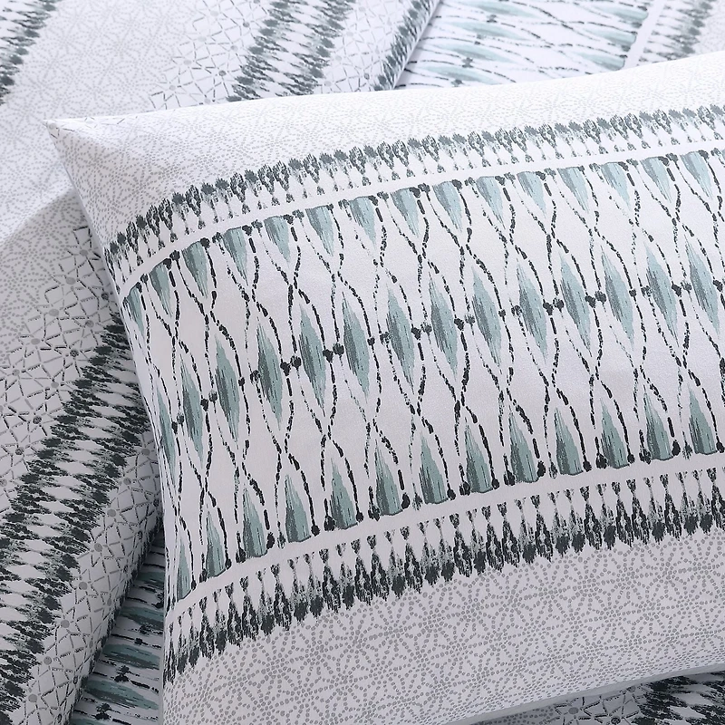 Nicole Miller Studio 3 piece Printed Bedding Set, Aiden Comforter Set
