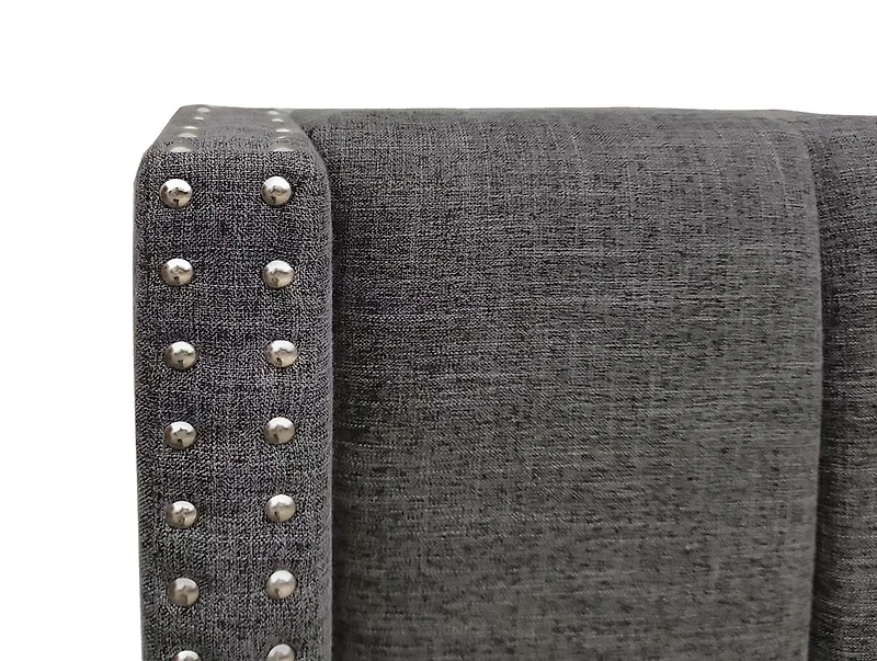 Topline Home Furnishings Lit à plate-forme avec capitonnage gris foncé