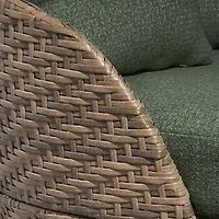 Fauteuil original pivotant d’extérieur en osier avec coussins en tissu bouclé et housse Beautiful par Drew Barrymore, brun/thym