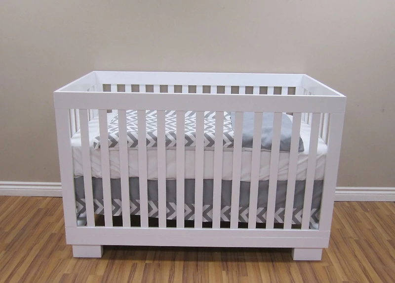 Concord Baby Metro 4-in-1 Baby Crib
