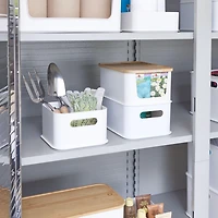 Bac de rangement moyen coco 11,9" iDesign Eco, avec poignées, en plastique recyclé sans BPA – 8,4" x 11,9" x 5"