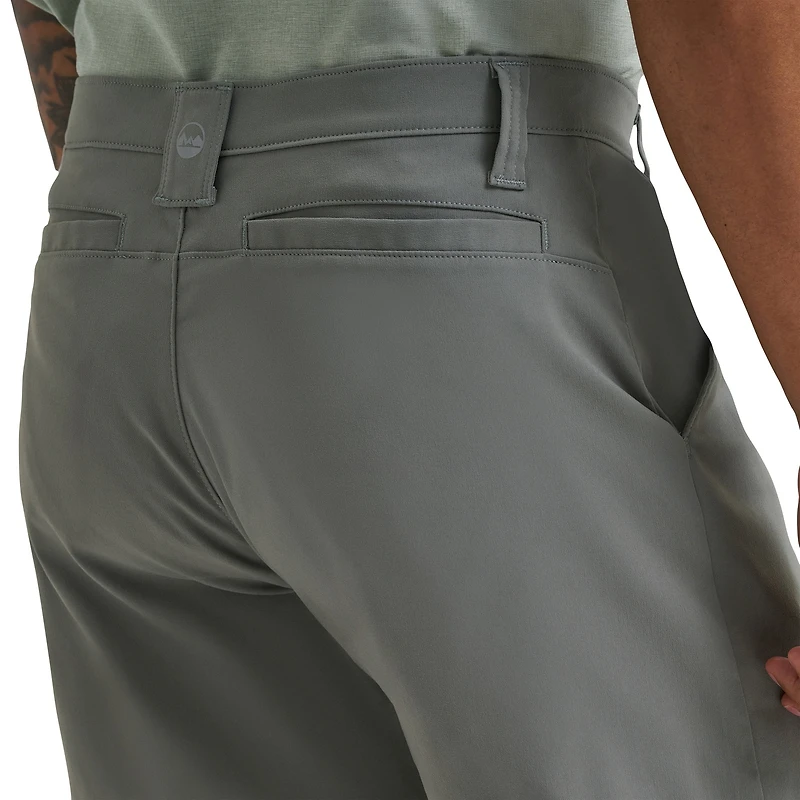 Short à taille plate Performance pour hommes Wrangler®