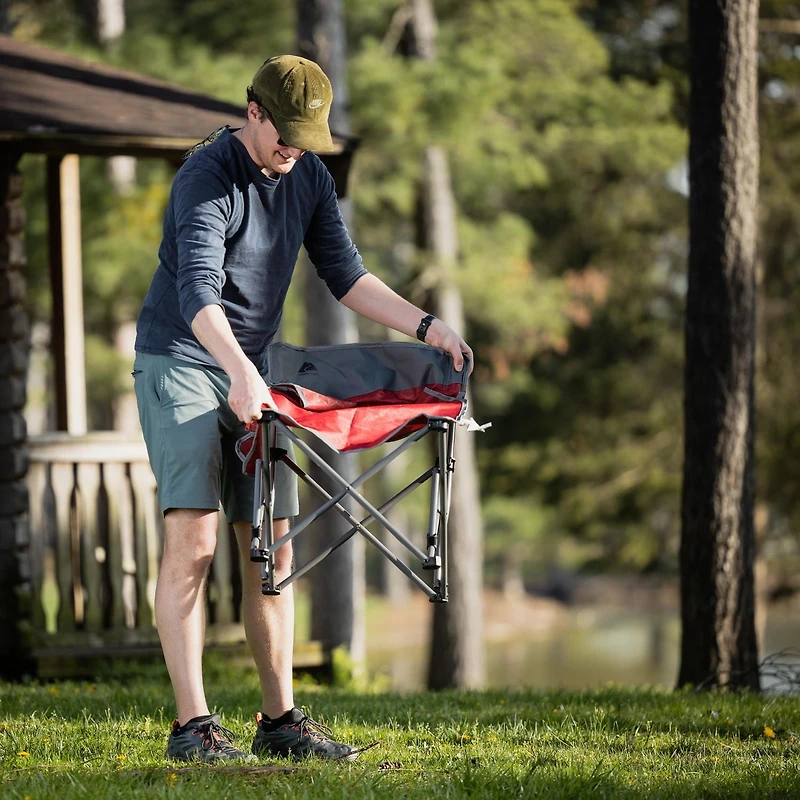 Chaise d'événement basse Ozark Trail Quad, rouge