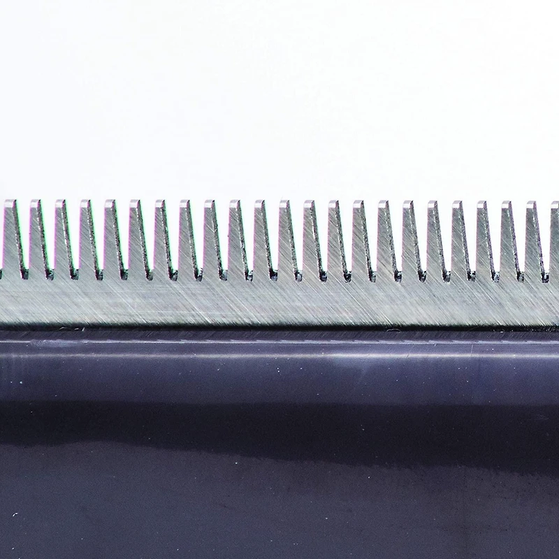 Penn Plax Comfygroom Hand Held Grooming Tool