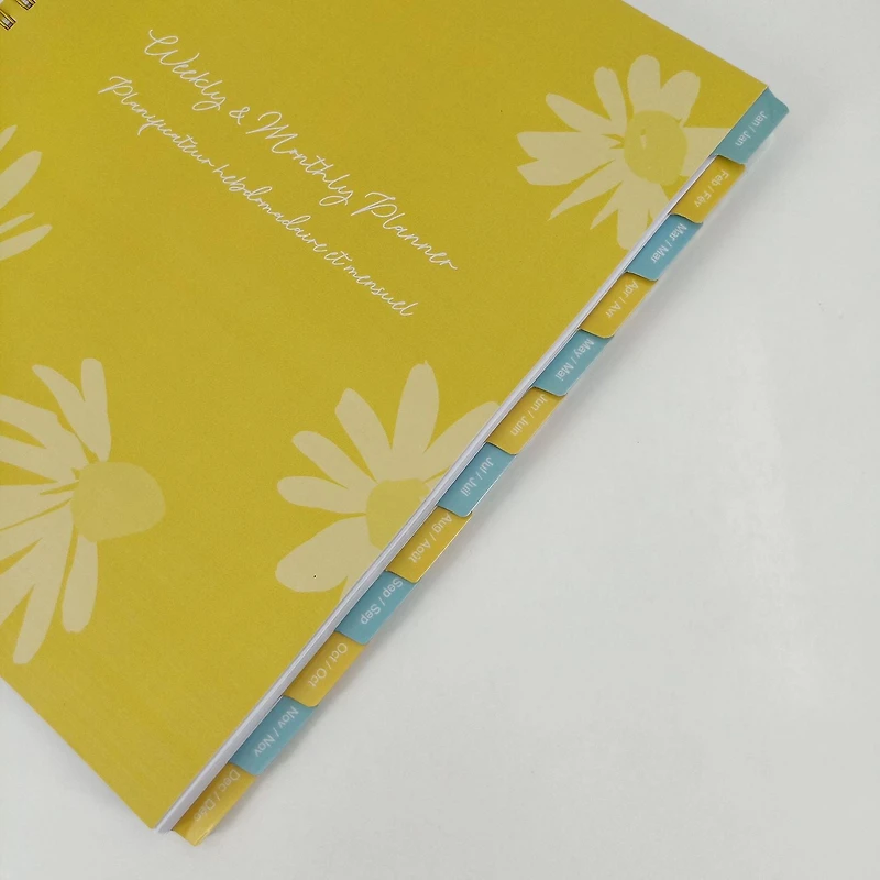 12 MONTH DAILY PLANNER