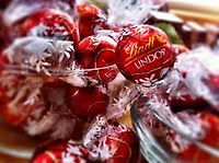 Lindt Lindor Assorted Chocolate Truffles Pouch