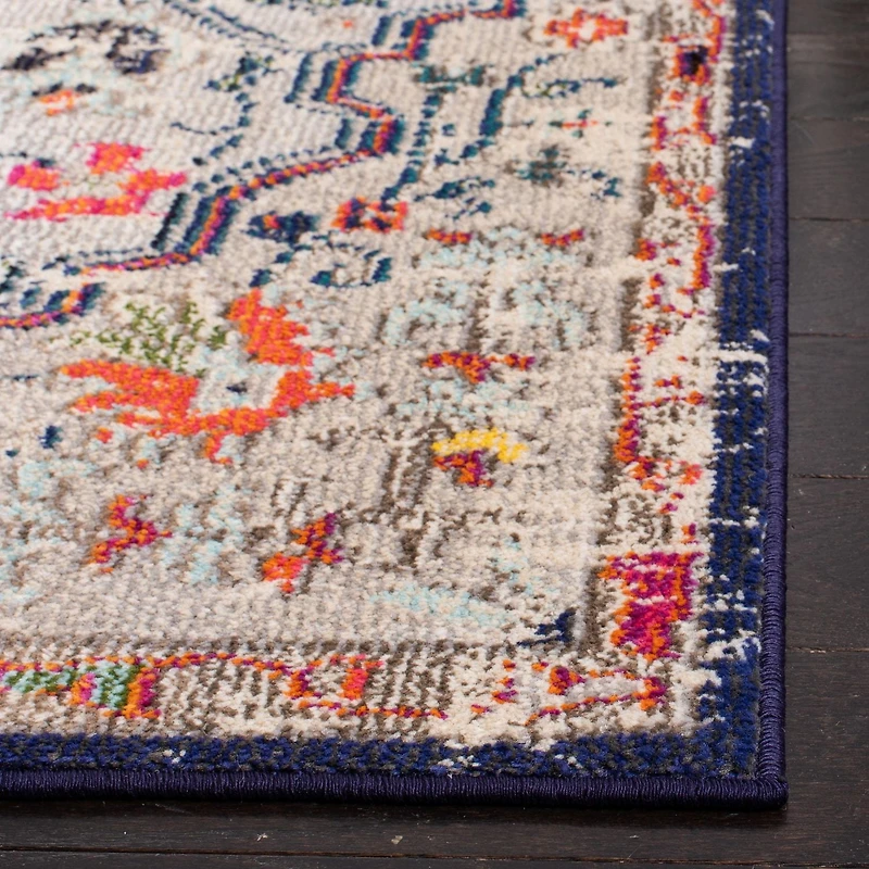 SAFAVIEH Madison Joandra Vintage Floral Area Rug
