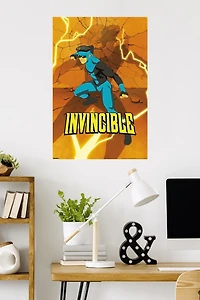 Invincible : Saison 3 - Fiche d'information sur le costume bleu