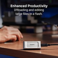Kingston XS2000 - SSD - 2 TB - external (portable) - USB 3.2 Gen 2x2 (USB-C connector)