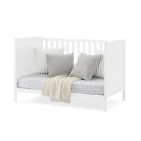 Delta Childern Ruby Ensemble de 2 pièces pour berceau convertible 6 en 1 et table à langer – Certifié Greenguard Gold, Bianca White