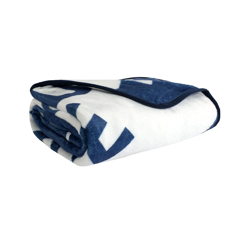 NHL Toronto Maple Leafs Plush Throw Blanket, 50" x 60"