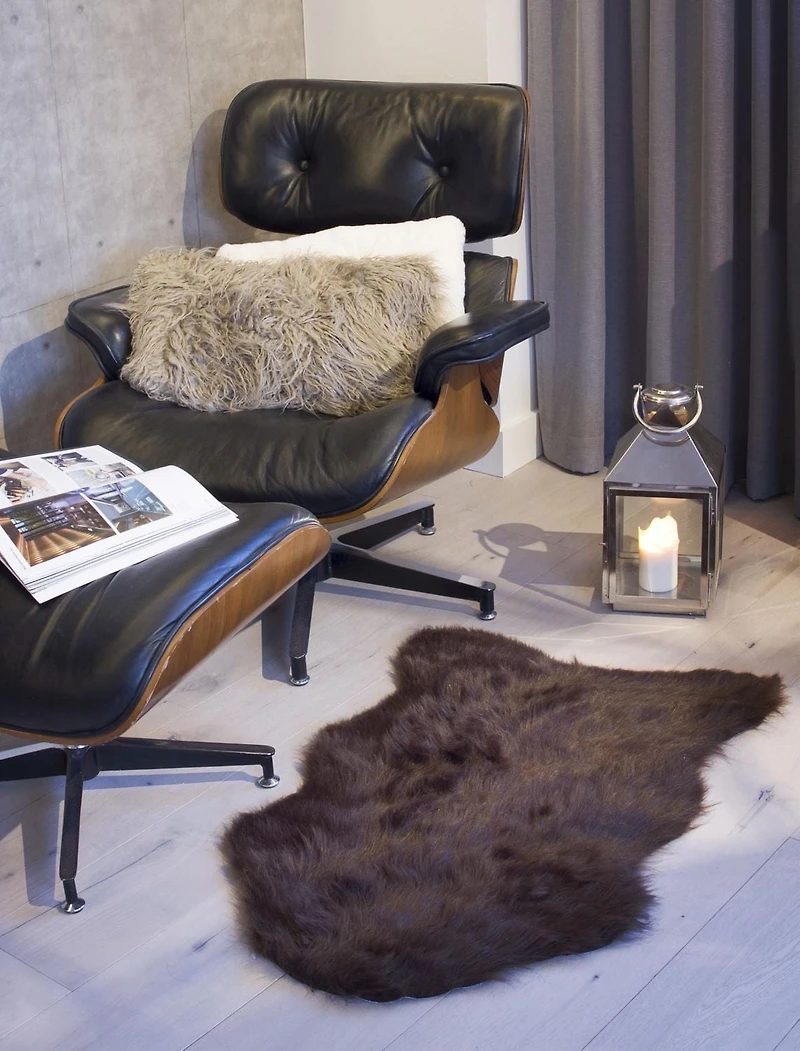 H-Luxe 2'X3' Gordon Faux Sheepskin Rug