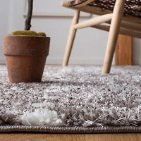 Safavieh Berber Fringe Lesleigh Aztec Shag Area Rug