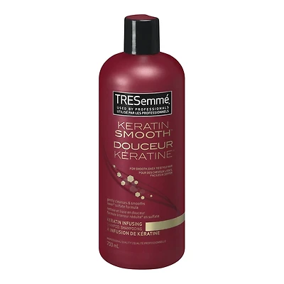 TRESemmé Keratin Smooth Keratin Infusing Shampoo 700ml