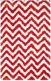 Safavieh Barcelona Carmella Zigzag Stripes Shag Area Rug