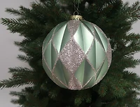 150MM SHATTERPROOF ORNAMENT