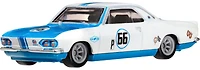 Hot Wheels RacerVerse Verse Boulevard '66 Chevrolet Corvair Yenko Stinger 1:64 Scale Die-Cast Vehicle For Kids Ages 3+ Years