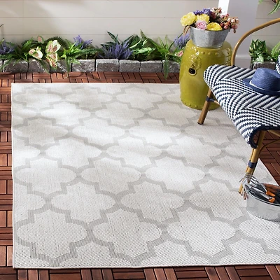 SAFAVIEH Bermuda Sophie Geometric Machine Washable Indoor/Outdoor Area Rug
