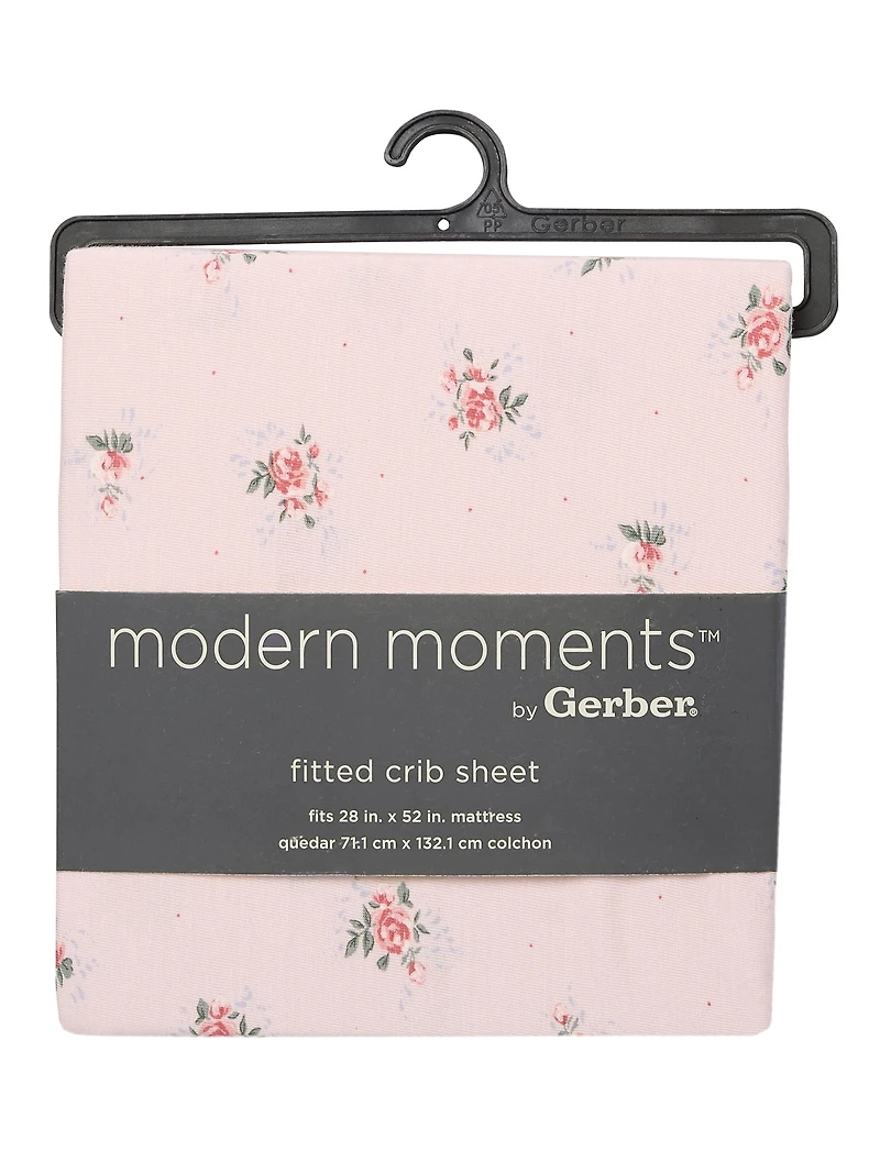 Modern Moments Drap-housse de lit d'enfant rose pâle avec de délicates roses rose foncé pour un look charmant. OEKO-TEX 2013PK0176 AITEX