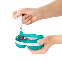 OXO Tot - Cuillère de Voyage avec Étui - Bord en Silicone Souple sur la Cuillère - Ustensiles pour Nourrir Bébé/Tout-Petit - Turquoise