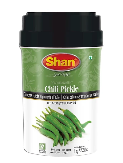 Shan Chilli Pickle – 1kg Jar of Whole Green Chilies in Mustard Oil | Authentic Indian Condiment with Fiery Flavor – 1000g, 1 KG / 2.2Lbs