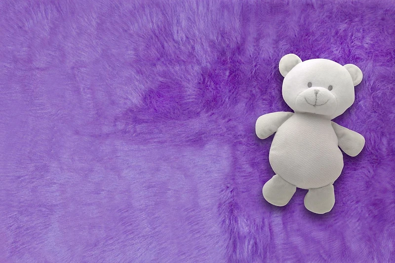 Home Décor Inc. Purple Faux Fur Rug – Soft, Stylish Accent Rug for Bedrooms, Living Rooms & Lounges, 30" x 45"