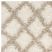 Safavieh Layla Geometric Plush Shag Area Rug