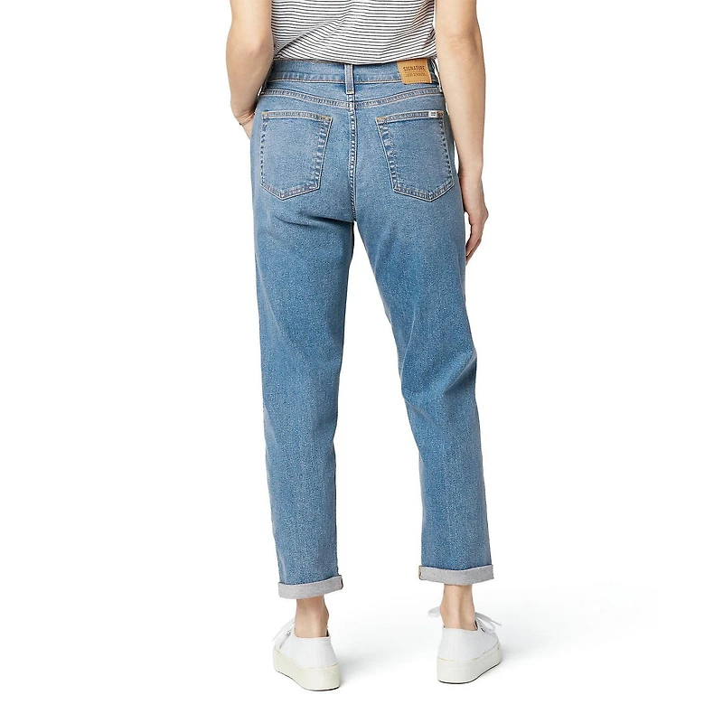 Levi Strauss Signature.™ Women’s Heritage Boyfriend Jeans, Available sizes: 4 - 18