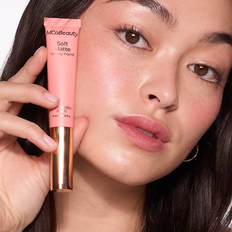 MCoBeauty - Soft Matte Beauty Wand